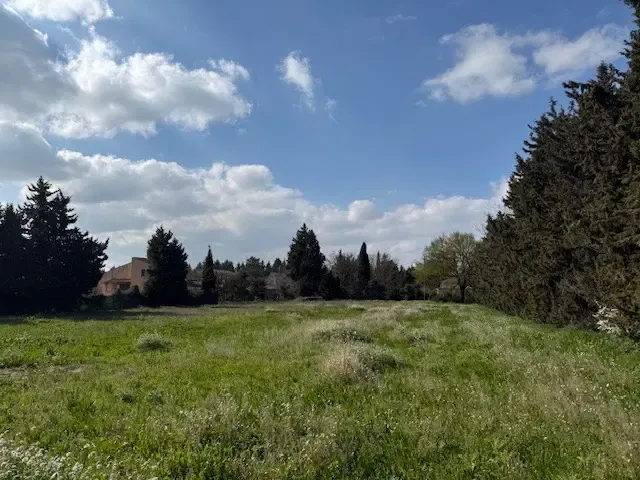 Terrain à bâtir de 511 m² à Avignon (Vaucluse), photo 2
