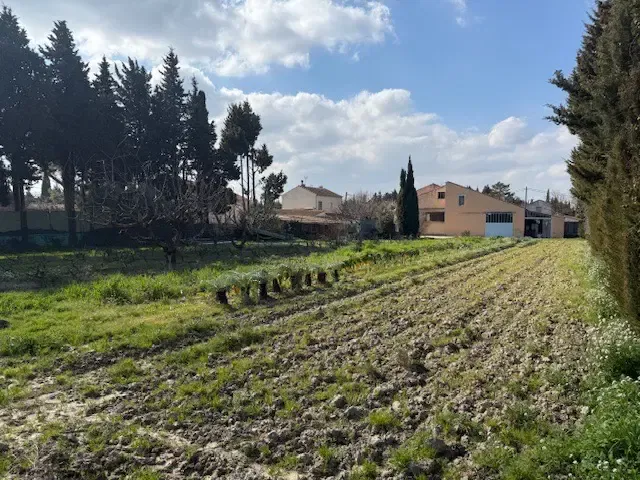 Terrain à bâtir de 511 m² à Avignon (Vaucluse), photo 4